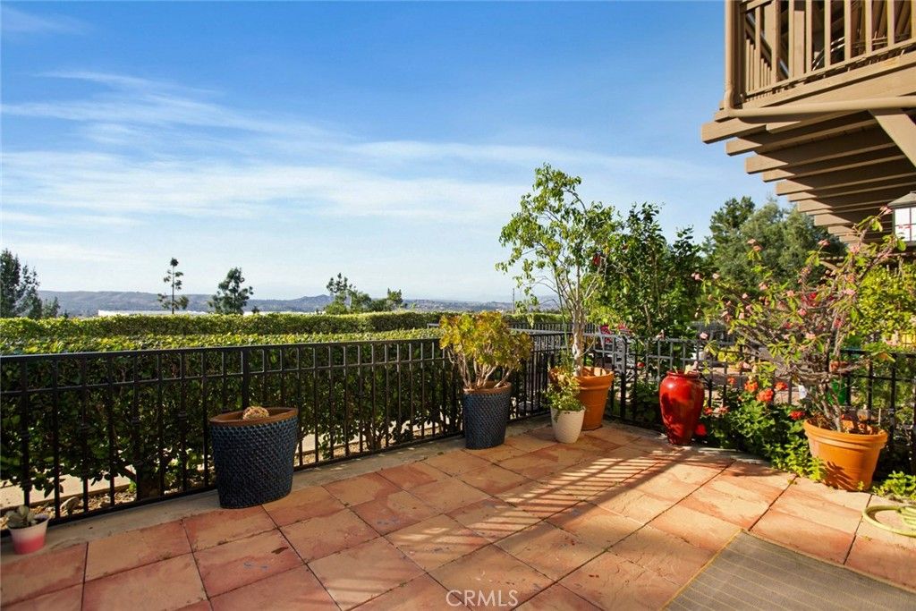 Image 19 of property listing at 817 Terrace Lane E 7, Diamond Bar, CA 91765