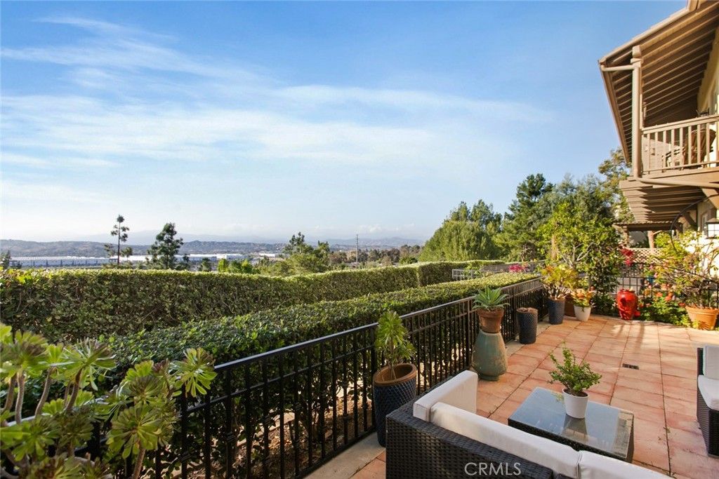 Image 20 of property listing at 817 Terrace Lane E 7, Diamond Bar, CA 91765