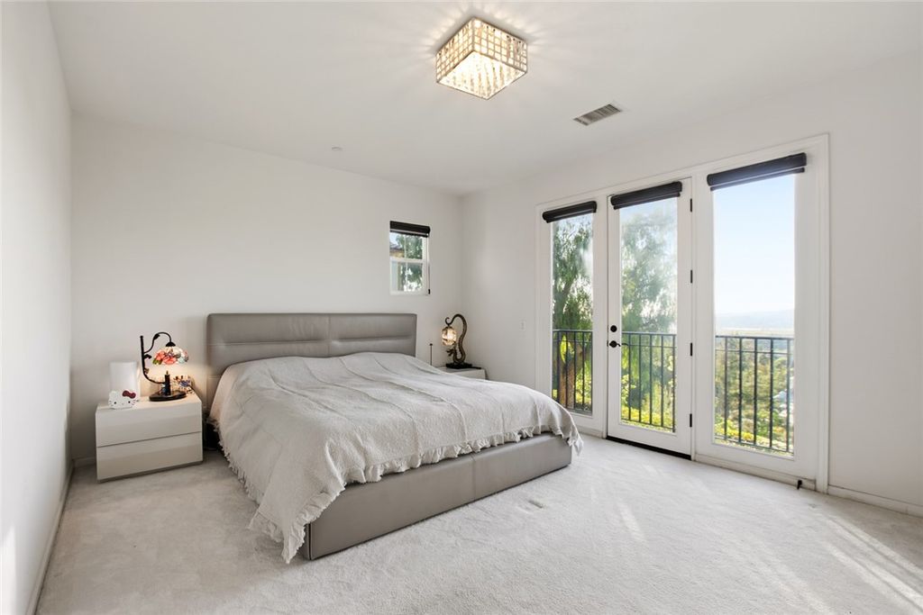 Image 29 of property listing at 817 Terrace Lane E 7, Diamond Bar, CA 91765