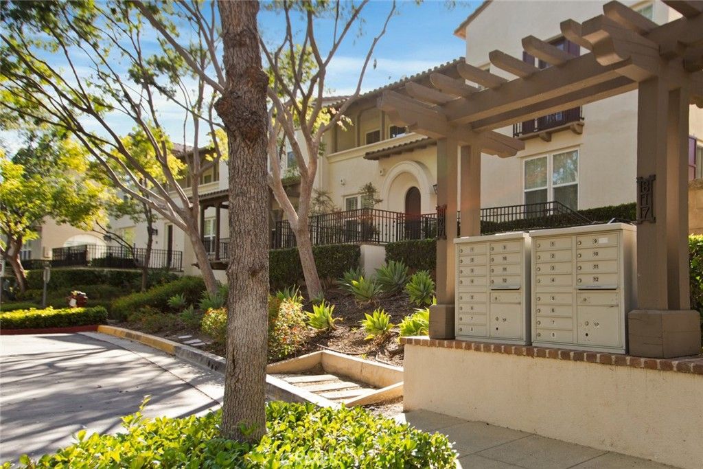 Image 35 of property listing at 817 Terrace Lane E 7, Diamond Bar, CA 91765