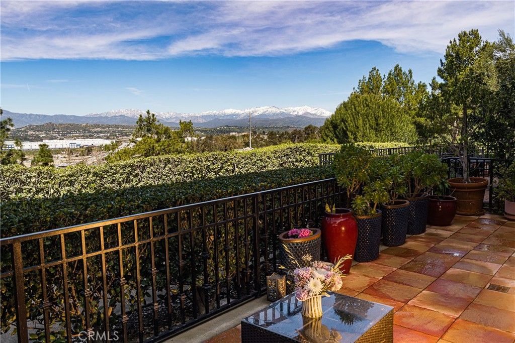 Image 4 of property listing at 817 Terrace Lane E 7, Diamond Bar, CA 91765