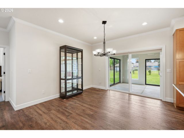 106 HANSEN Ln, Eugene, OR 97404