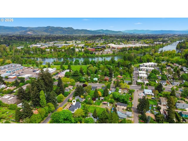 106 HANSEN Ln, Eugene, OR 97404