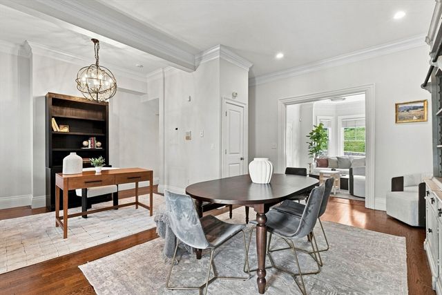 16 Thomas Park 1, Boston, MA 02127