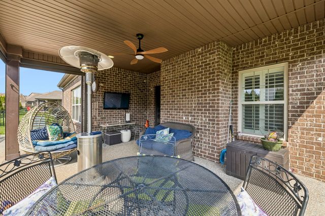 1025 Laffite Way, Gallatin, TN 37066
