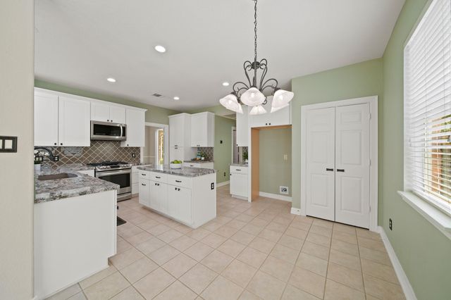 2714 Plantation Wood Lane, Missouri City, TX 77459