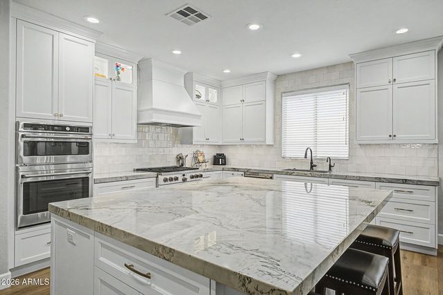 3116 E PARK Avenue, Gilbert, AZ 85234