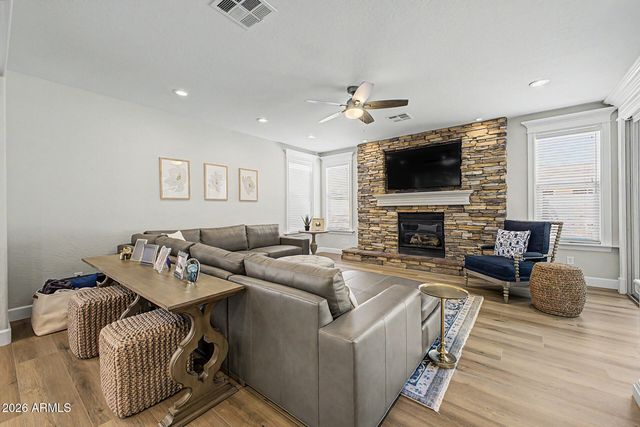 3116 E PARK Avenue, Gilbert, AZ 85234