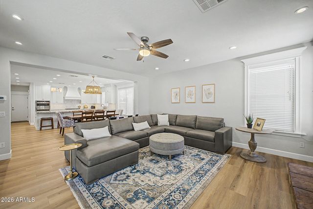 3116 E PARK Avenue, Gilbert, AZ 85234