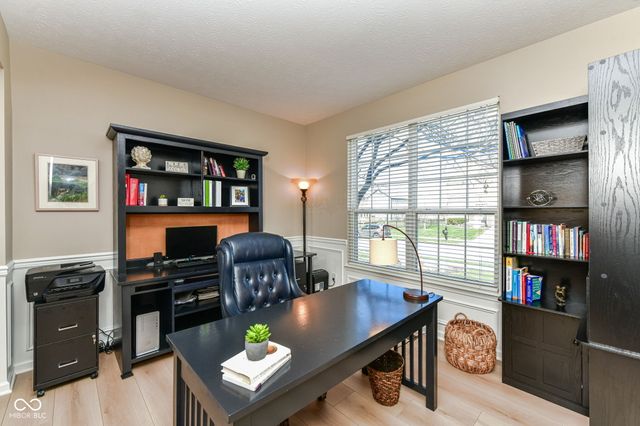 4021 Rowlett Place, Carmel, IN 46074