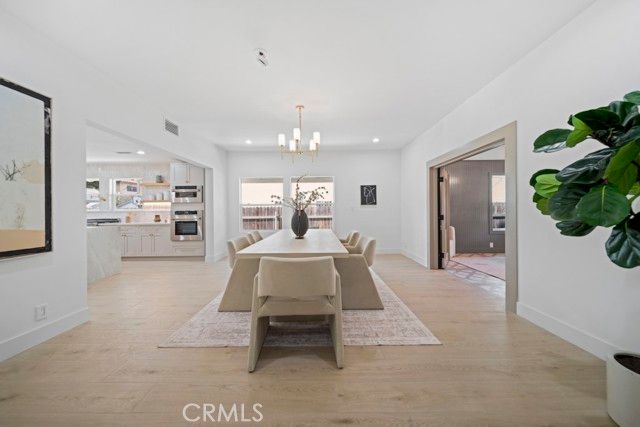 1676 W 24th, Los Angeles, CA 90007