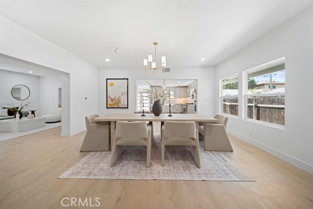 1676 W 24th, Los Angeles, CA 90007