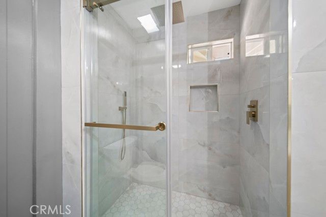 1676 W 24th, Los Angeles, CA 90007