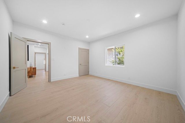 1676 W 24th, Los Angeles, CA 90007