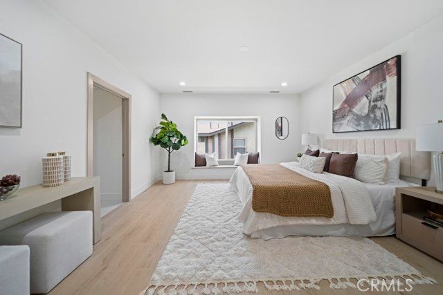 1676 W 24th, Los Angeles, CA 90007