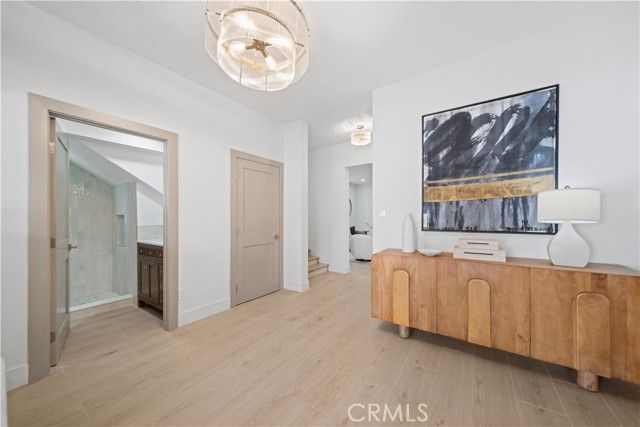 1676 W 24th, Los Angeles, CA 90007