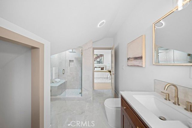 1676 W 24th, Los Angeles, CA 90007