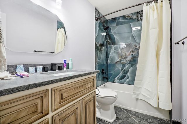 17915 S 128th Court, Bixby, OK 74008