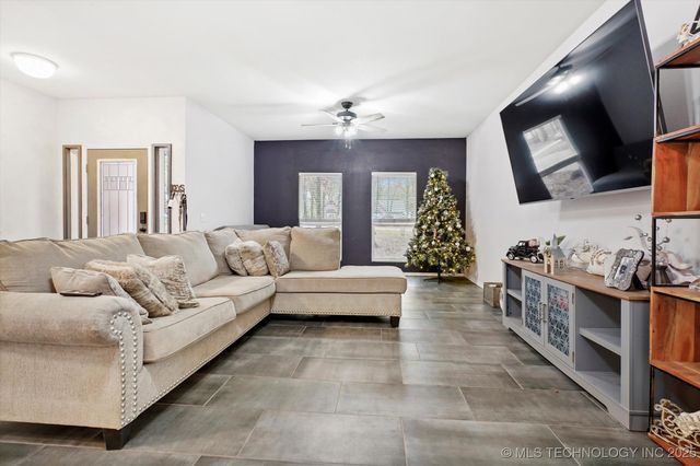 17915 S 128th Court, Bixby, OK 74008