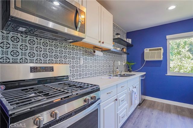 163 N Center Street, Redlands, CA 92373