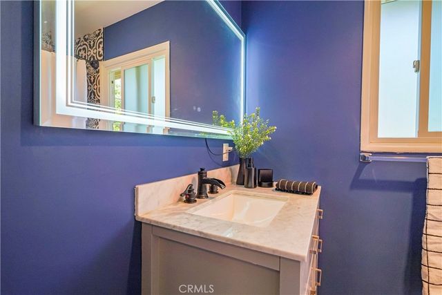 163 N Center Street, Redlands, CA 92373