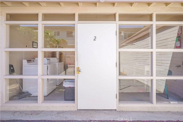 163 N Center Street, Redlands, CA 92373