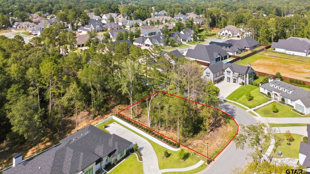 7939 Maple Ln., Tyler, TX 75703