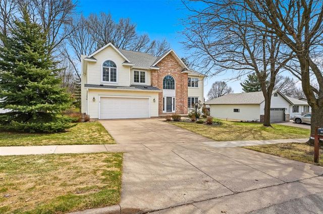 1011 Thompson Drive, Altoona, WI 54720