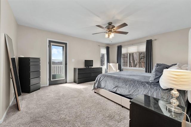 1011 Thompson Drive, Altoona, WI 54720
