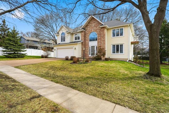 1011 Thompson Drive, Altoona, WI 54720