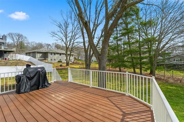 1011 Thompson Drive, Altoona, WI 54720