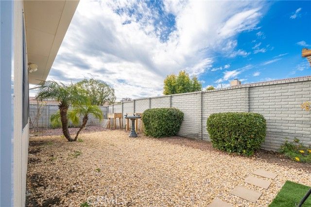 1245 Millie Drive, Hemet, CA 92545