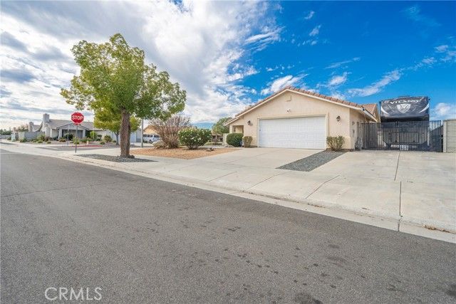 1245 Millie Drive, Hemet, CA 92545