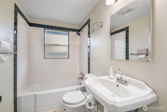 5101 Delaware Avenue, Everett, WA 98203