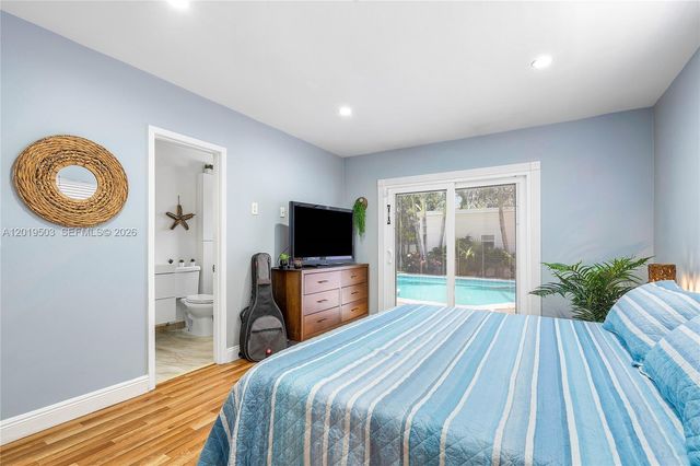 3021 N 72nd Way, Hollywood, FL 33024