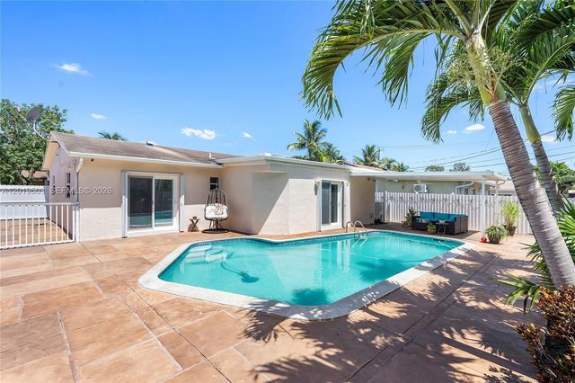 3021 N 72nd Way, Hollywood, FL 33024