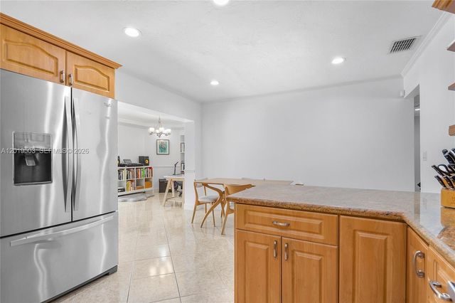 3021 N 72nd Way, Hollywood, FL 33024