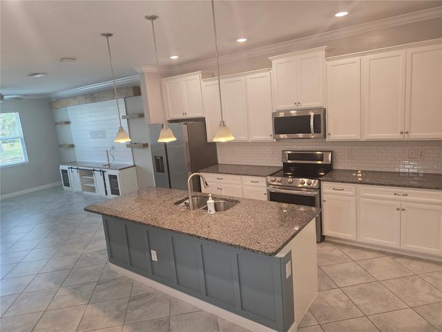 18650 NOBLE CASPIAN DRIVE, Lutz, FL 33558