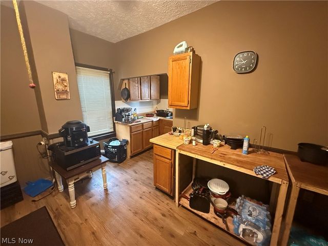 222 seneca Street, Youngstown, OH 44510