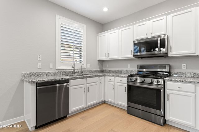 17850 N 68TH Street 1011, Phoenix, AZ 85054