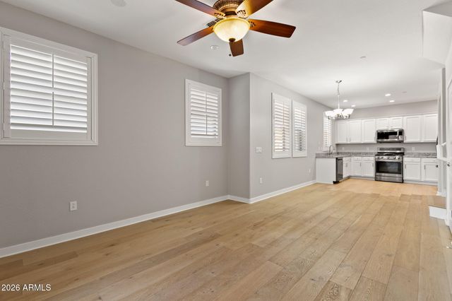 17850 N 68TH Street 1011, Phoenix, AZ 85054