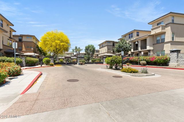 17850 N 68TH Street 1011, Phoenix, AZ 85054