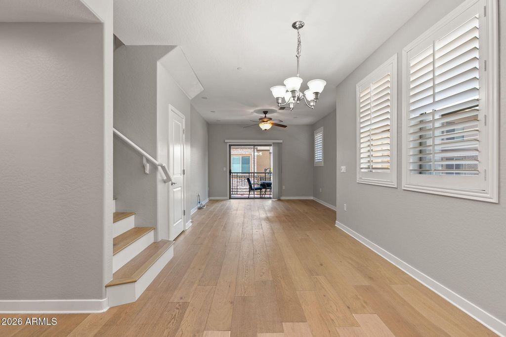 17850 N 68TH Street 1011, Phoenix, AZ 85054