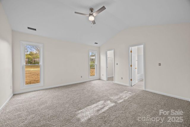 831 White Oak Lane, Matthews, NC 28104