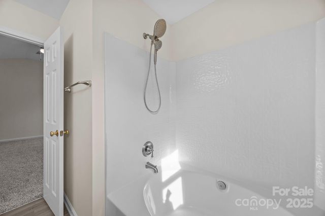 831 White Oak Lane, Matthews, NC 28104