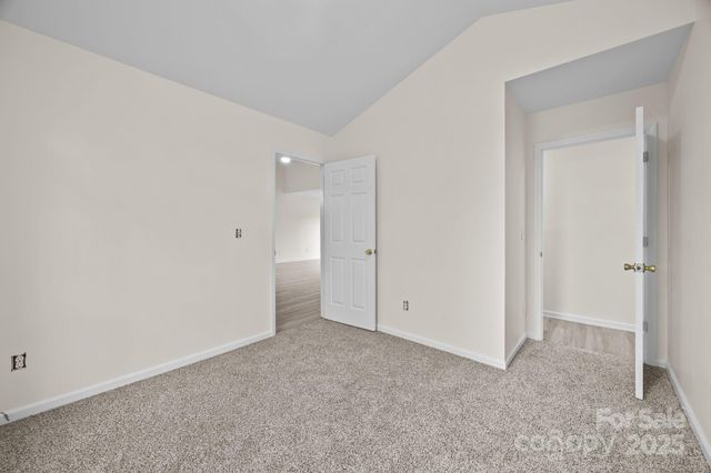 831 White Oak Lane, Matthews, NC 28104