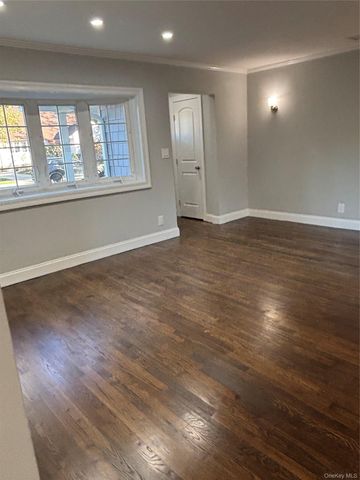 182 Hungry Harbor Road, Valley Stream, NY 11581
