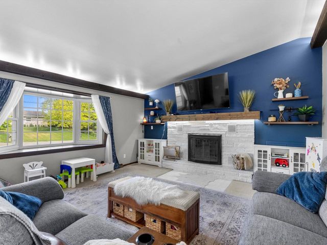 3127 S 15th STREET, Manitowoc, WI 54220