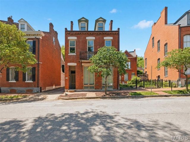 1841 S 9th Street, St Louis, MO 63104