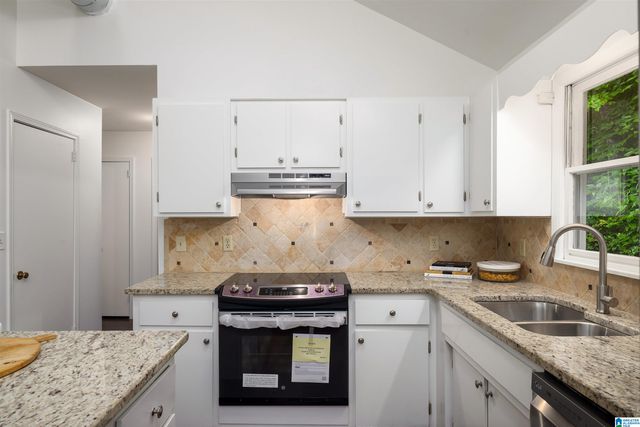 4137 CHURCHILL DRIVE, Birmingham, AL 35213